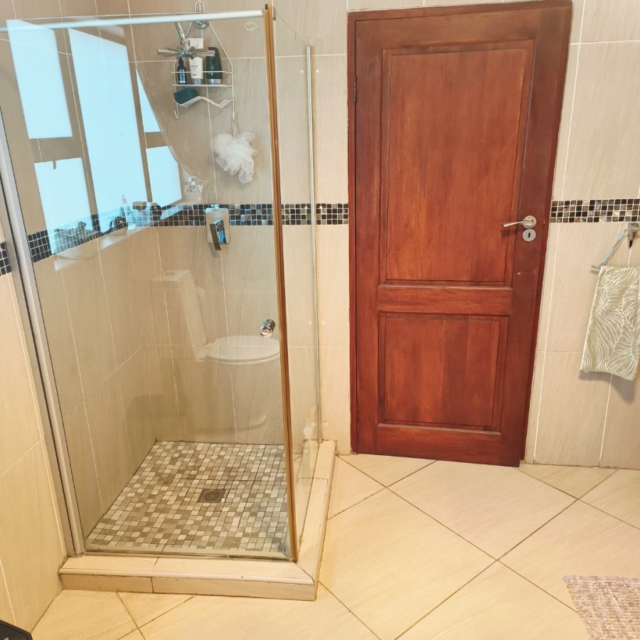 4 Bedroom Property for Sale in Wilkoppies North West